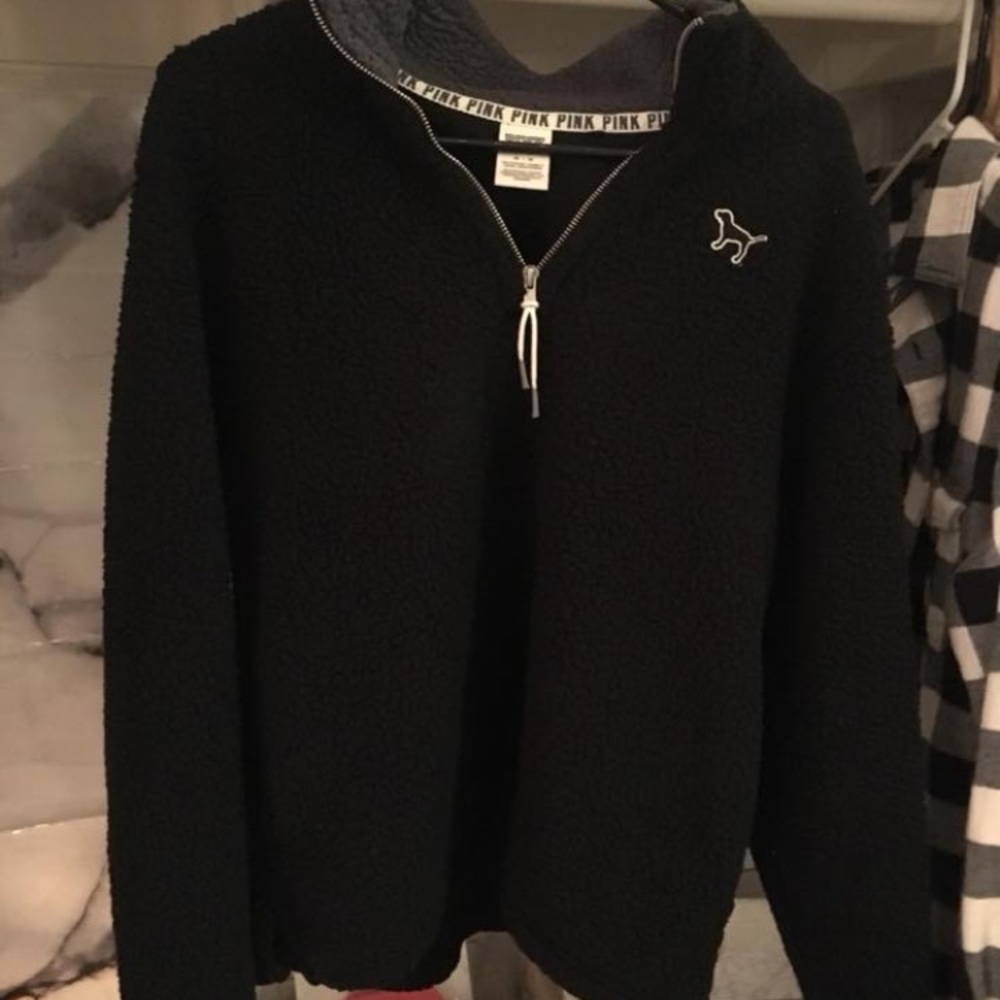 Black VS Sherpa half zip